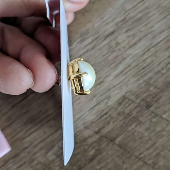 Kate Spade pearl gumdrop earring studs NEW - Picture 4 of 5